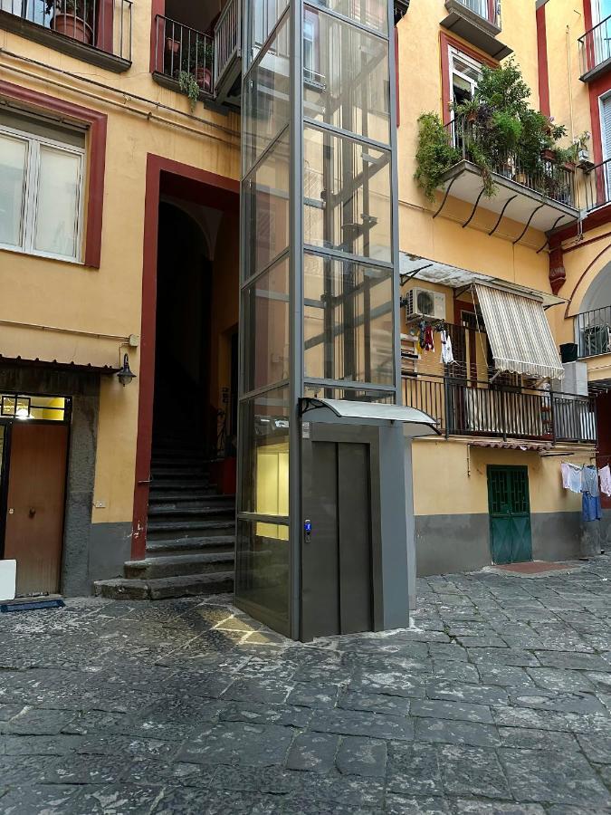 Spaccanapoli Appartement